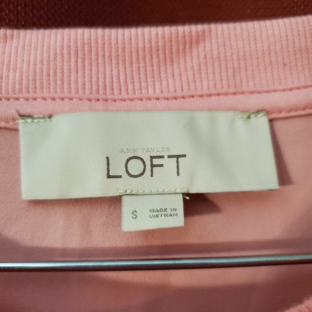 LOFT | Pink shirt - Picture 3 of 3